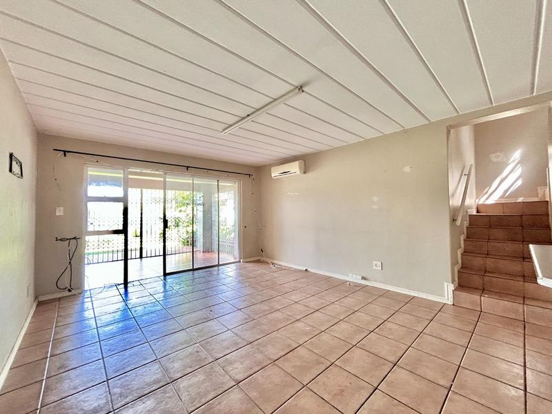 3 Bedroom Property for Sale in Caribbean Beach Club North West